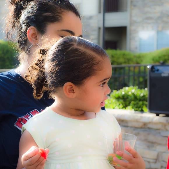 Meet your Posher, Darcé - Picture 1 of 1